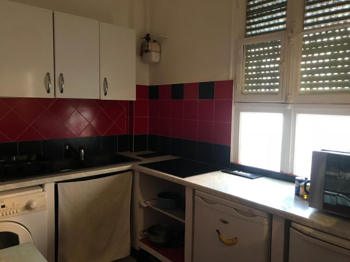 Pres De La Plage Ensoleille Apartment Juan-les-Pins Exterior photo