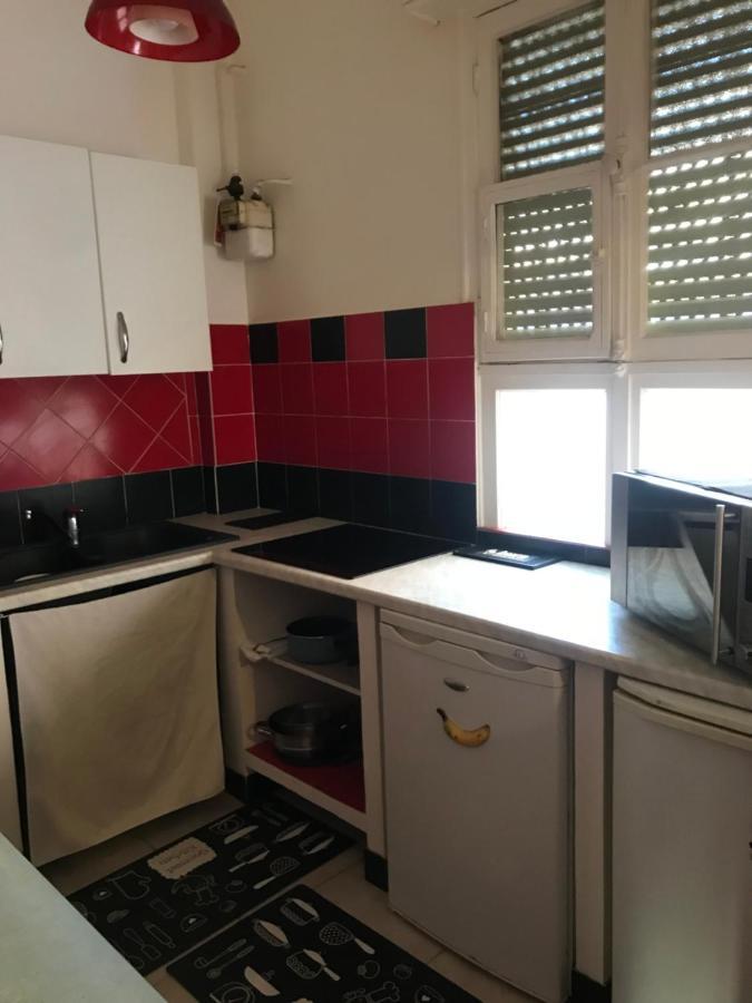 Pres De La Plage Ensoleille Apartment Juan-les-Pins Exterior photo